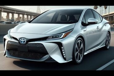 2025 Toyota Prius PHEV Introduced With Major Updates!