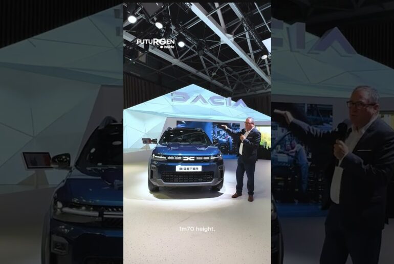 FutuRGen Inside - Danis Le Vot at Paris Motor Show 2024 | Renault Group