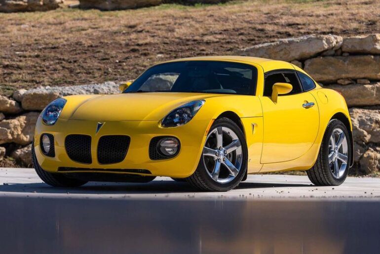 The Pontiac solstice official car of?