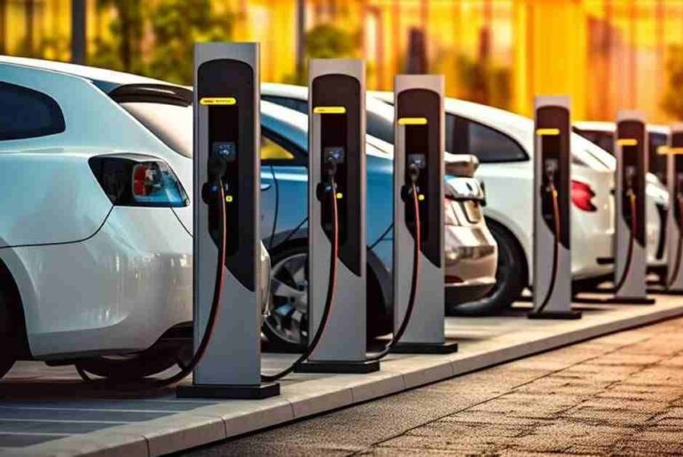 72% of Americans Believe Electric Vehicles Are Too Costly: Are They Correct?