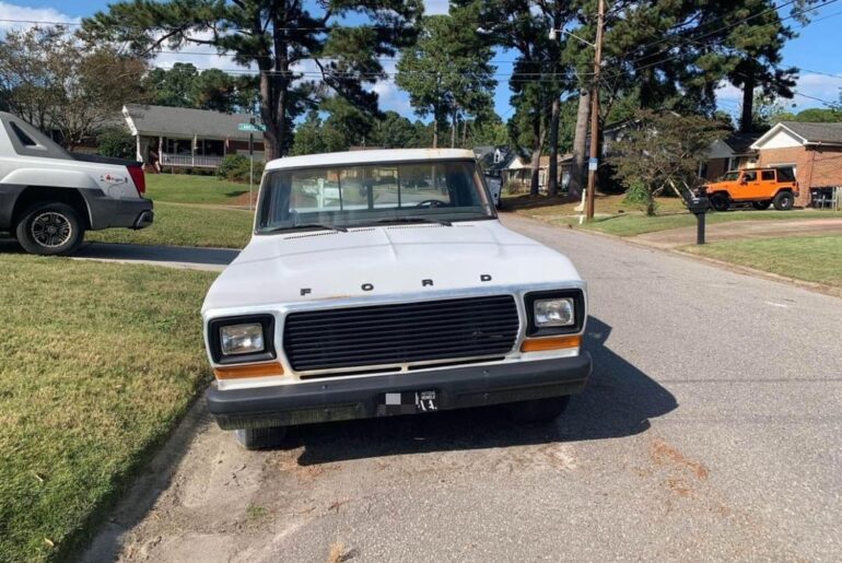 1979 Ford F-100.