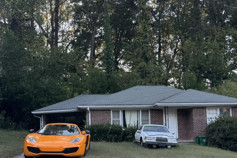 [Mclaren 12c] Someone has their priorities straightened out.