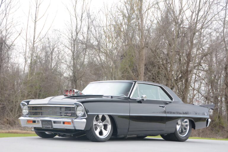 1,000-hp Pro Street 1967 Chevy II.