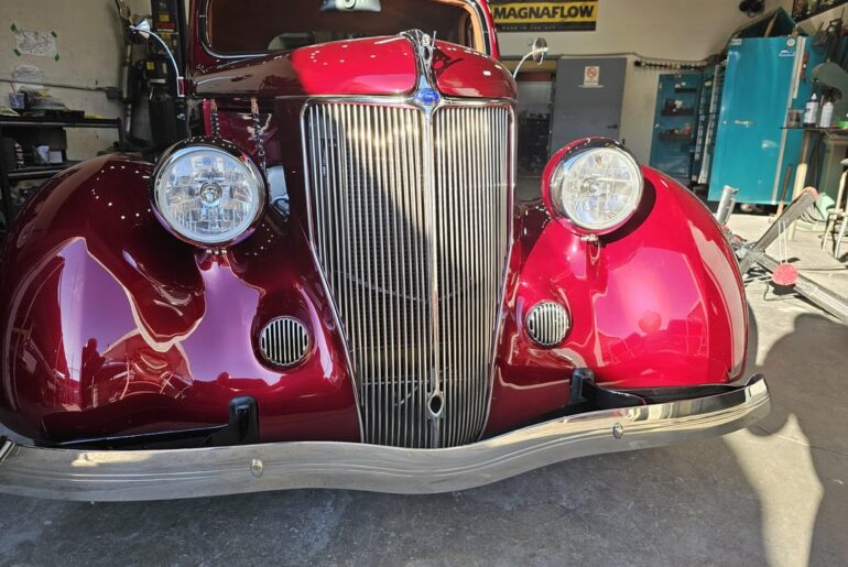 1936 foed all finished and ready to go home. Can you identify the engine?😈