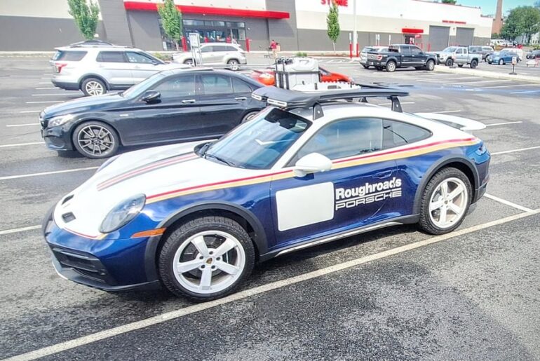 Shot from my work truck... [Porsche 911] real life HotWheels !